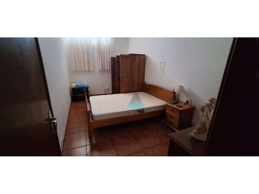 Apartamento T1 com logradouro de 35,40m2 Laranjeiro - Grande imagem: 3/5