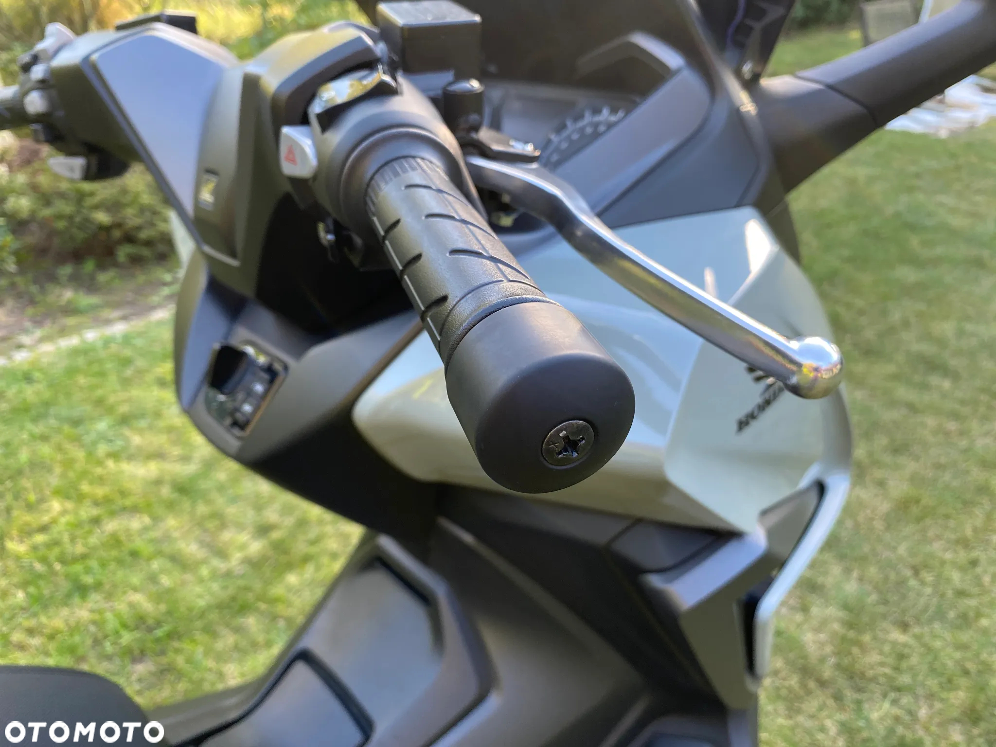 Honda NSS - 18