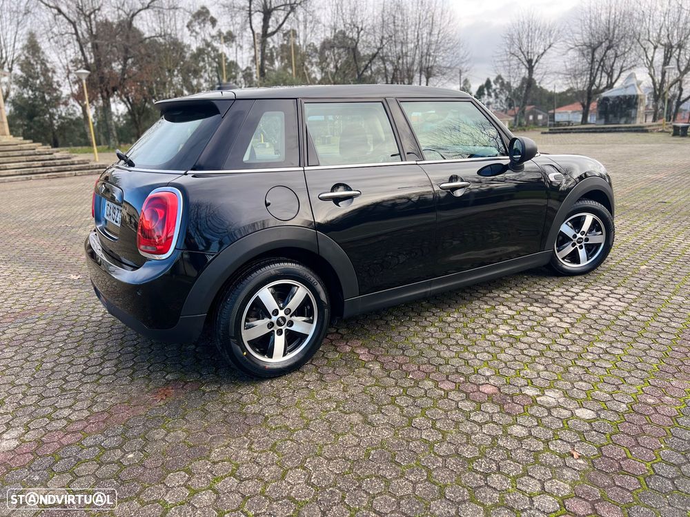 MINI 5 Portas One D - 4