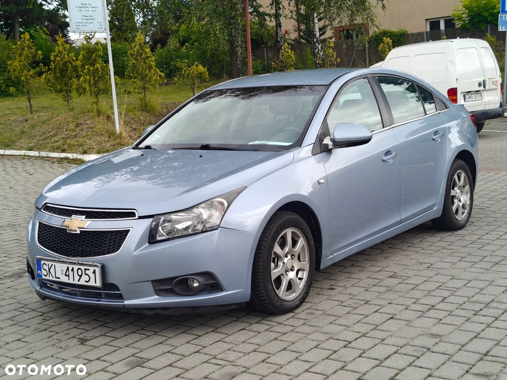 Chevrolet Cruze 2.0 LS - 13