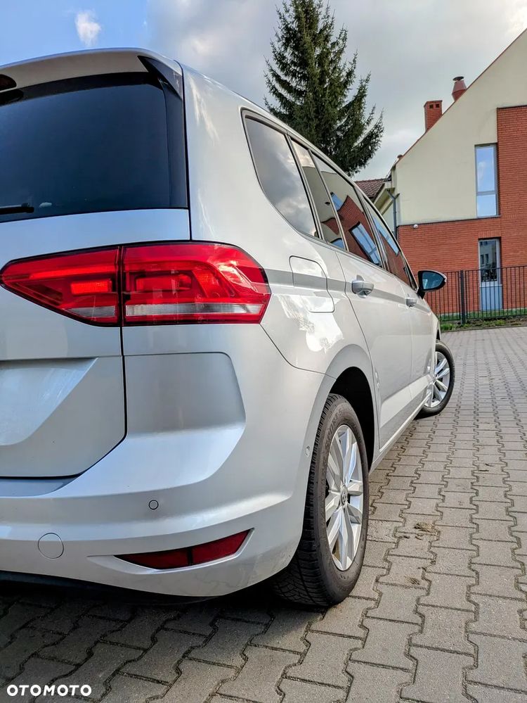 Volkswagen Touran 1.6 TDI SCR (BlueMotion Technology) SOUND - 8