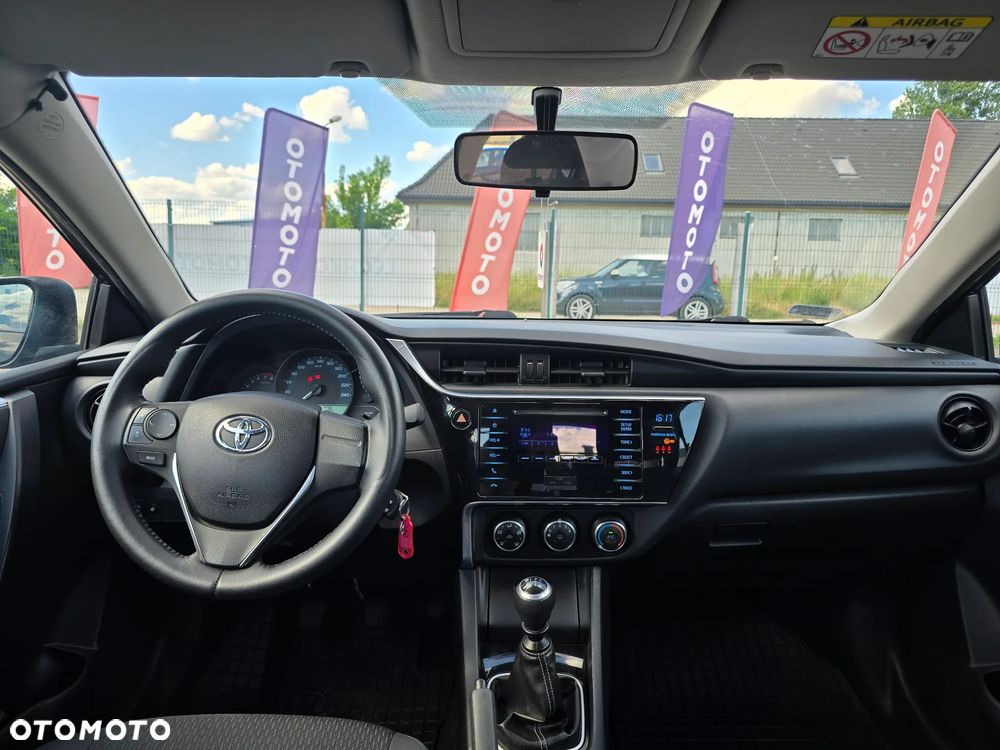 Toyota Corolla 1.6 Active EU6 - 29