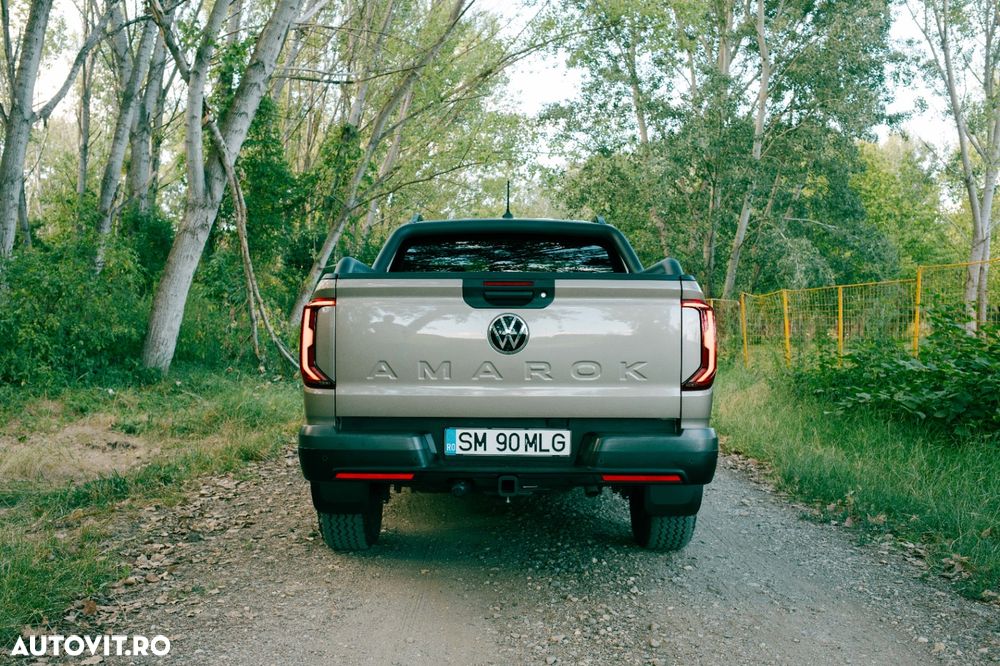 Volkswagen Amarok - 10