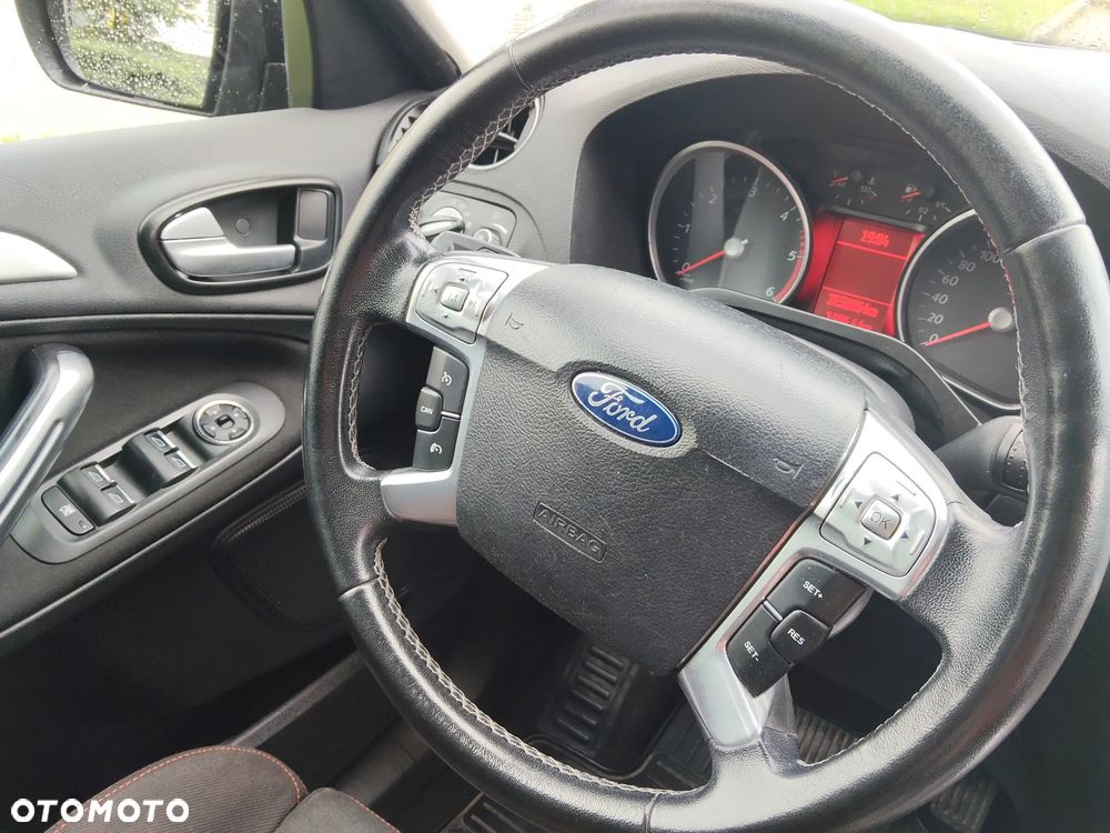 Ford S-Max 2.0 TDCi DPF Trend - 12
