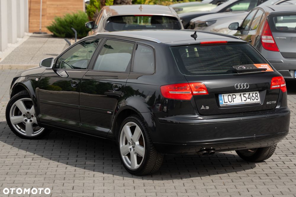 Audi A3 Sportback - 15