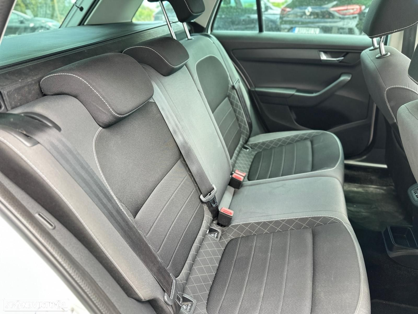 Skoda Fabia Break 1.0 TSI Ambition DSG - 6
