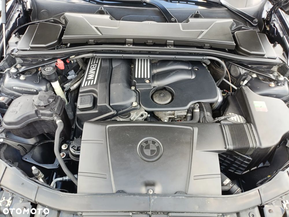 BMW Seria 3 - 22
