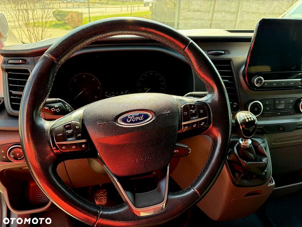Ford Transit - 15