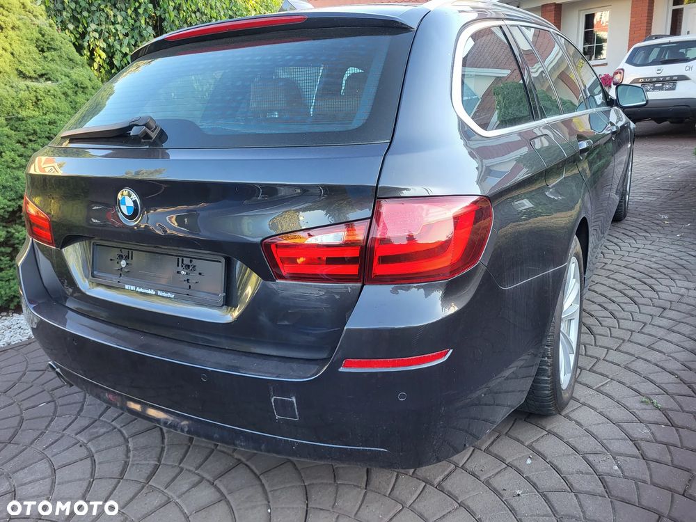 BMW Seria 5 525d - 17