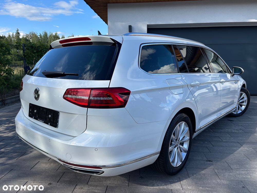 Volkswagen Passat 2.0 TDI Bi-Turbo BMT 4Mot Highline DSG - 18