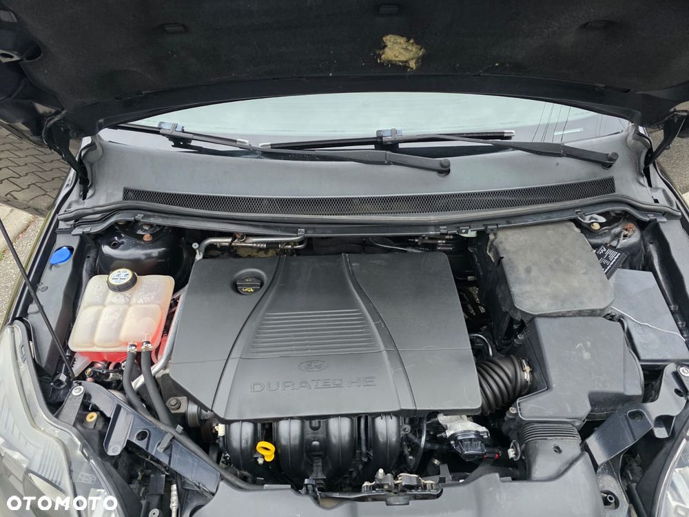 Ford Focus 1.8 Black Magic - 5