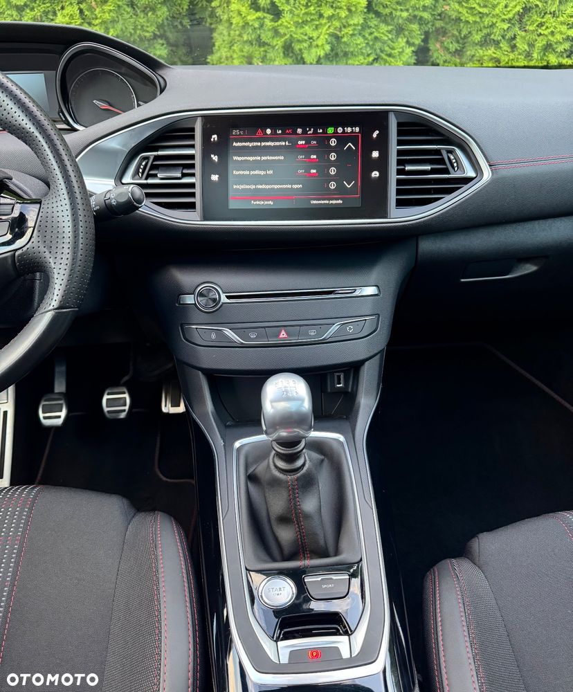 Peugeot 308 BlueHDi 130 Stop & Start GT - 29