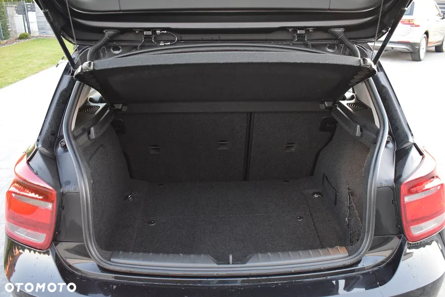 BMW Seria 1 116d DPF - 9