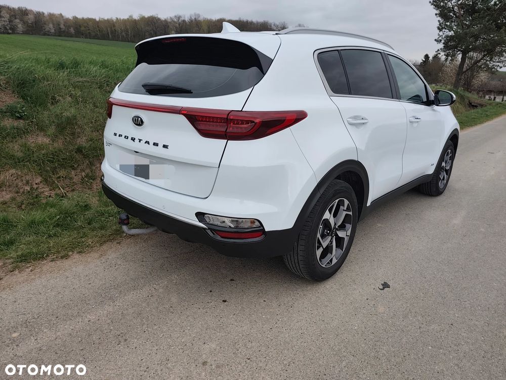Kia Sportage 1.6 CRDI AWD VISION - 9