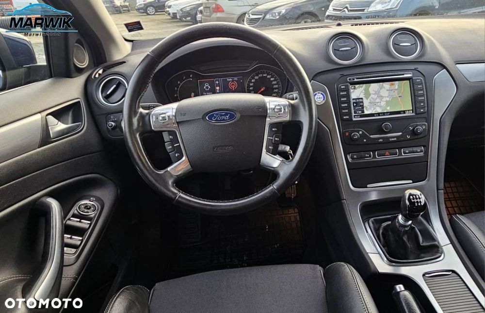 Ford Mondeo - 9