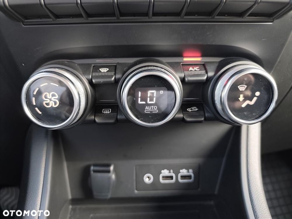 Renault Captur 1.0 TCe Equilibre - 17