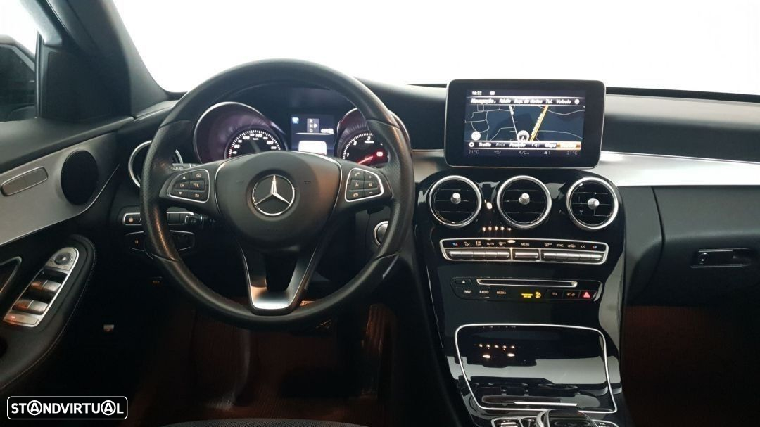 Mercedes-Benz C 300 h Exclusive - 20