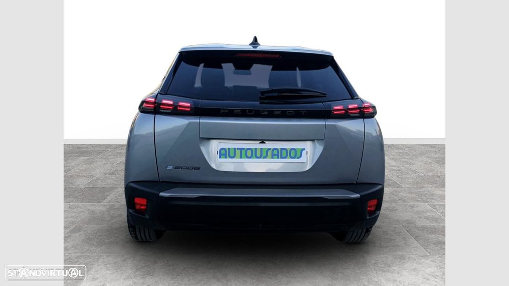 Peugeot e-2008 54 kWh Allure - 8