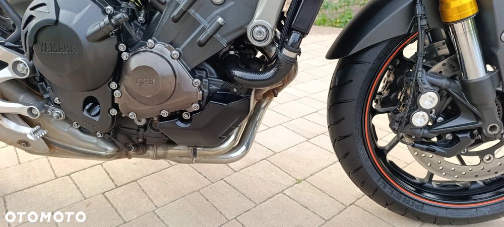 Yamaha MT - 30