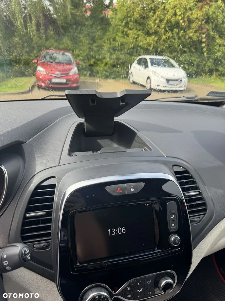 Renault Captur 1.2 Energy TCe XMOD - 23