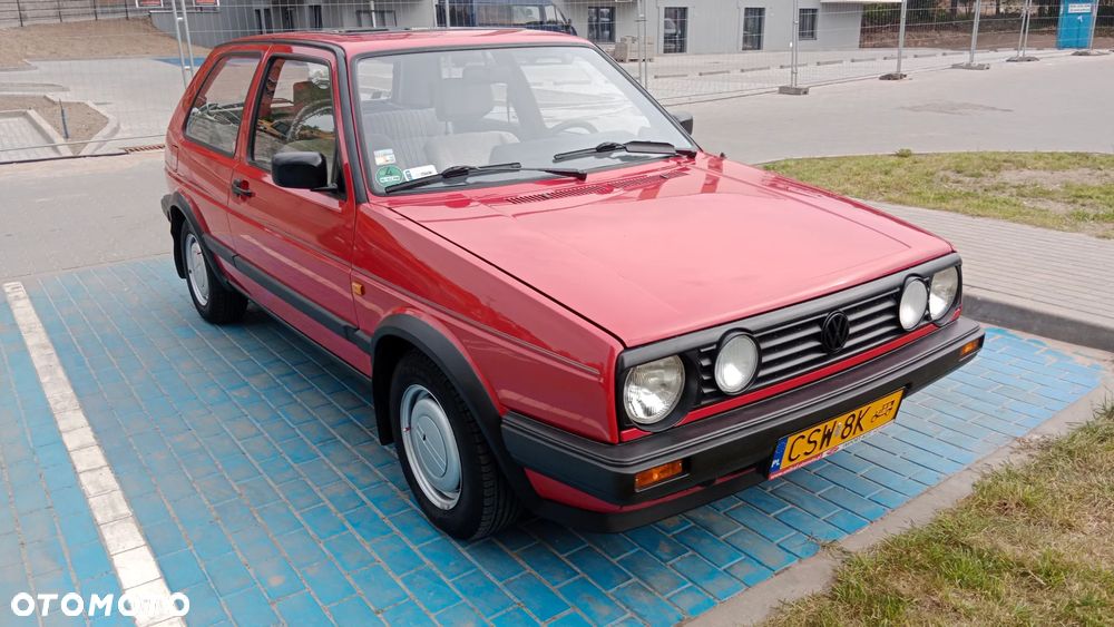Volkswagen Golf 1.3 CL - 1