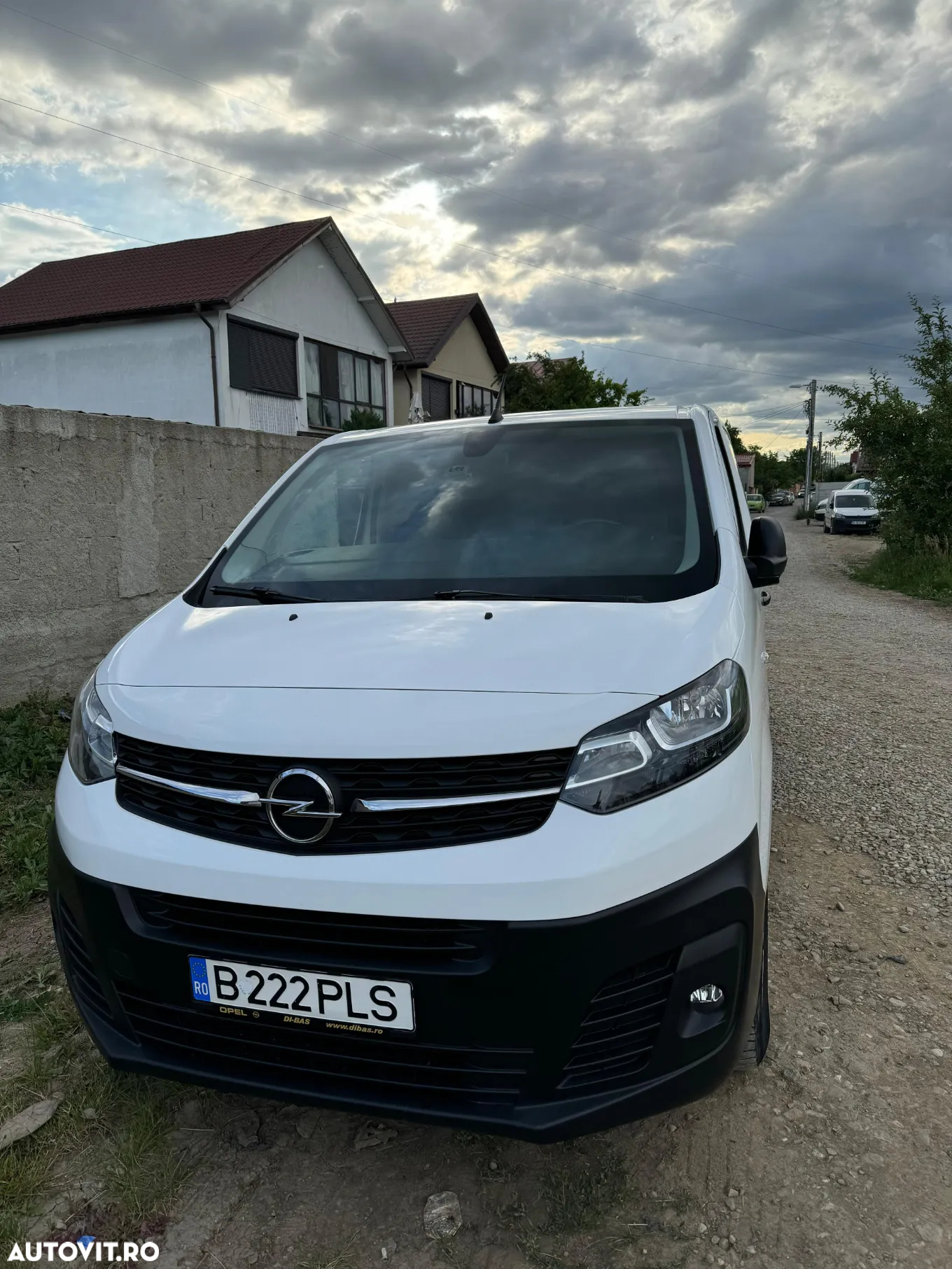 Opel Vivaro - 3