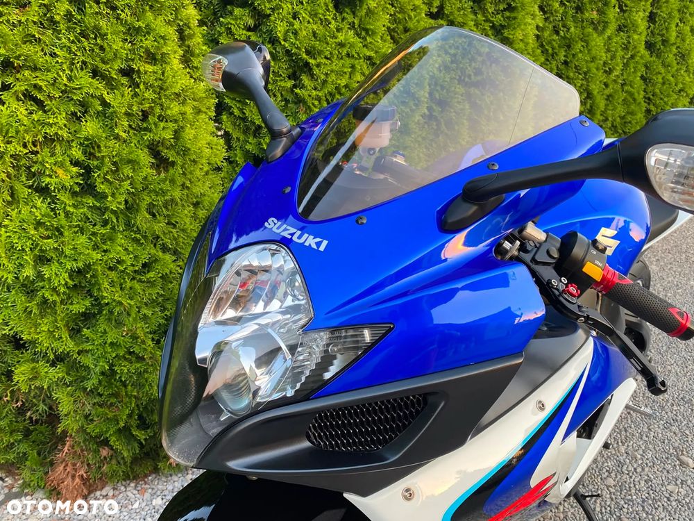 Suzuki GSX-R - 27
