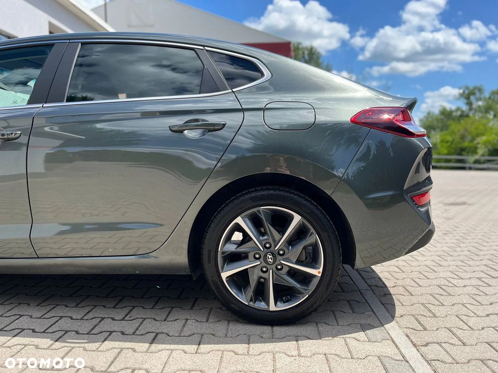 Hyundai i30 1.5 T-GDI 48V Smart DCT - 10