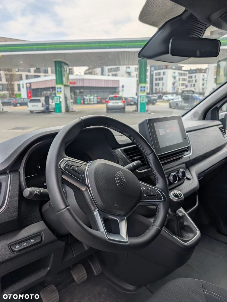 Renault Trafic - 20