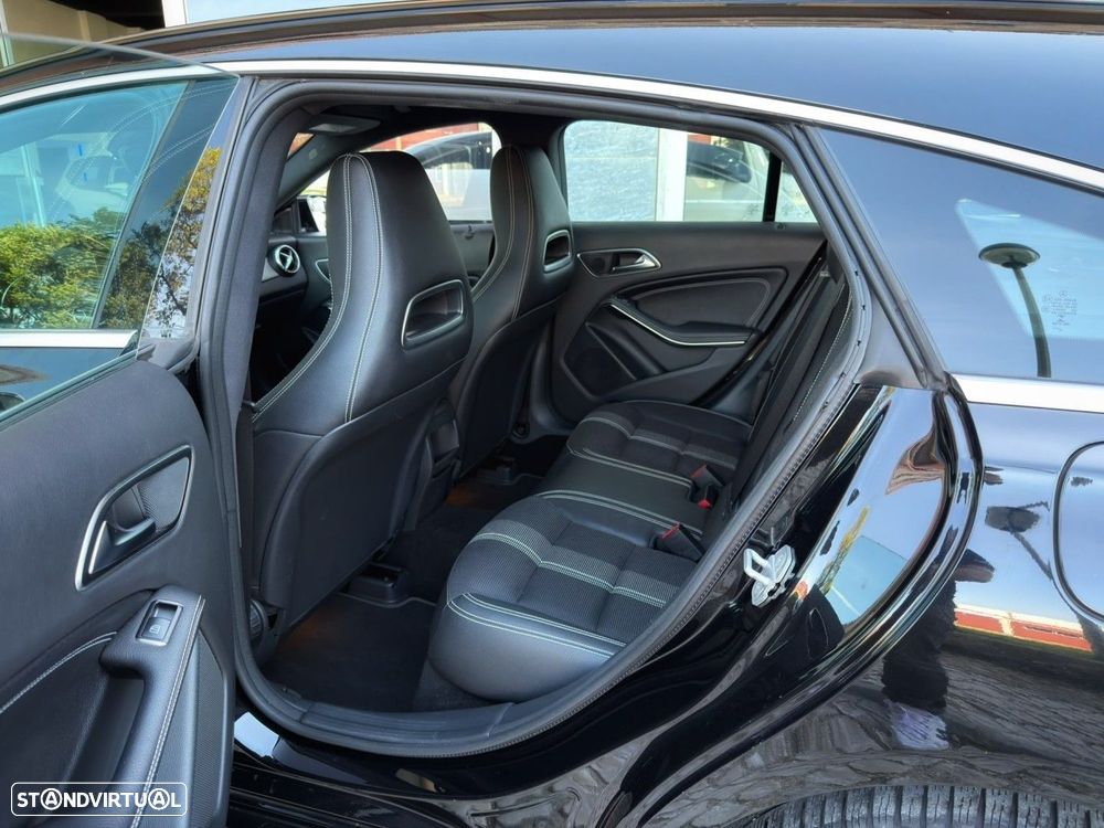 Mercedes-Benz CLA 180 d Shooting Brake Urban - 7