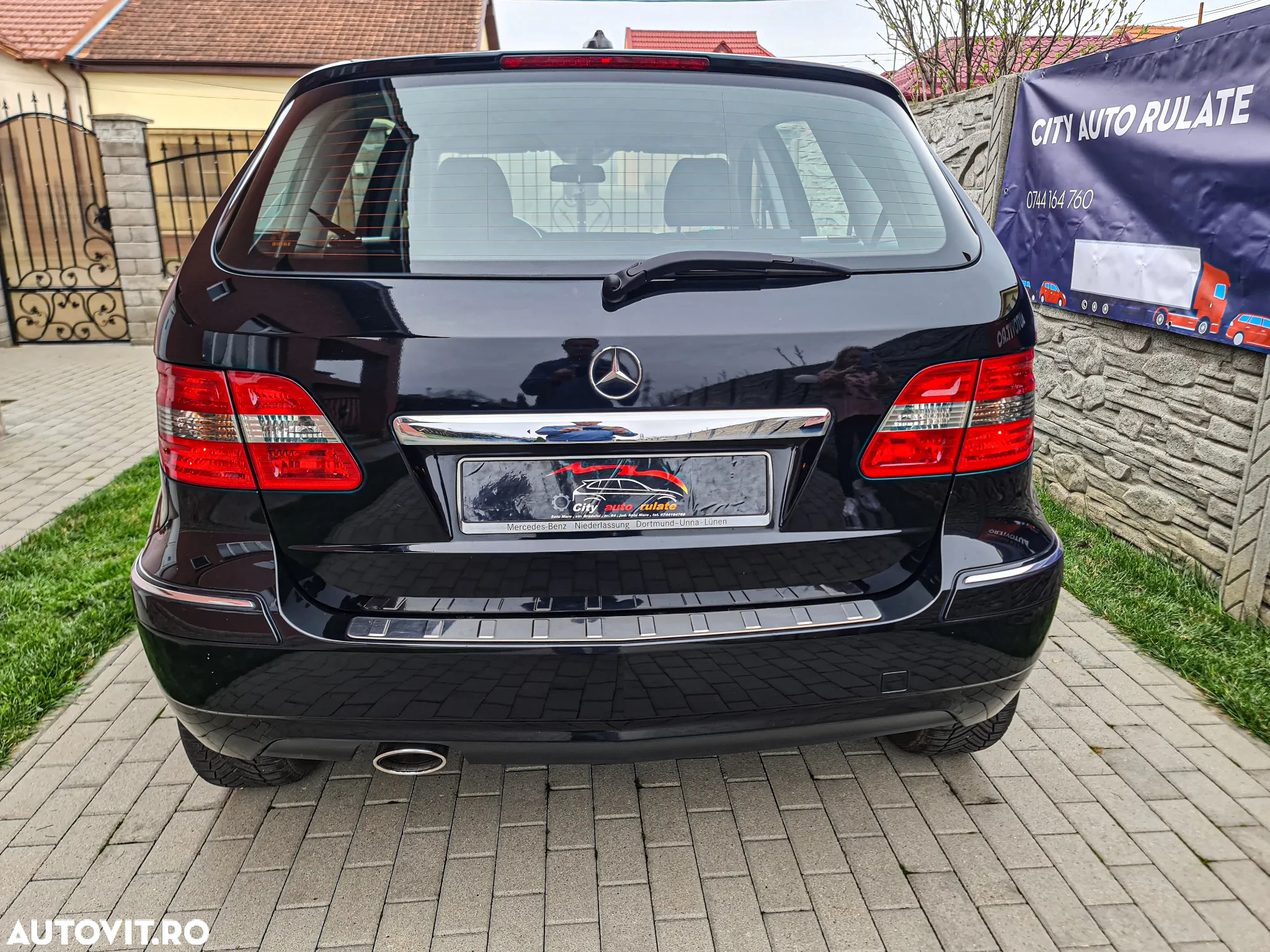 Mercedes-Benz B 180 CDI - 11