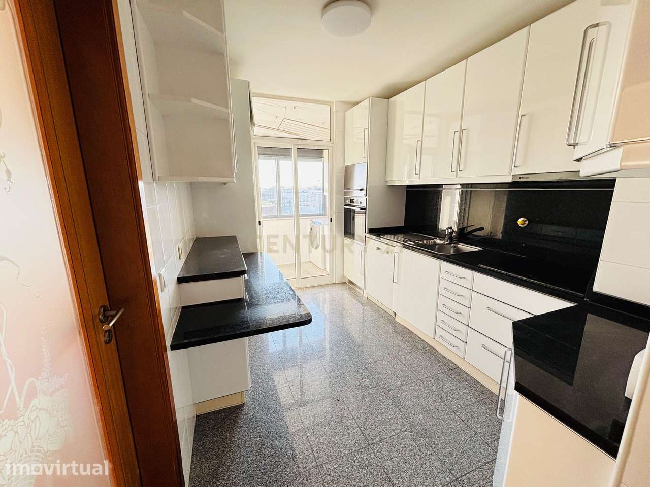 Apartamento T3 Moderno - Padrão da Legua - Grande imagem: 5/22