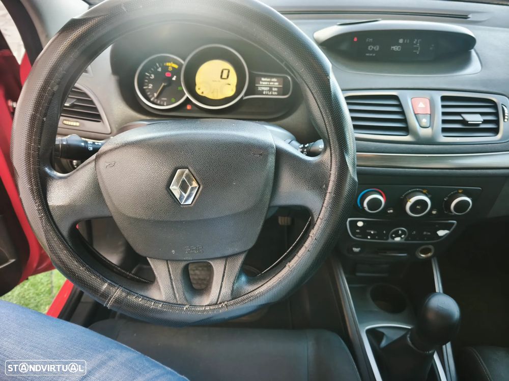 Renault Mégane Sport Tourer 1.5 dCi Dynamique - 9