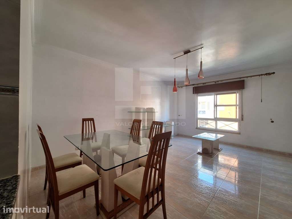APARTAMENTO T2 - TAPADA DAS MERCÊS - Grande imagem: 4/22