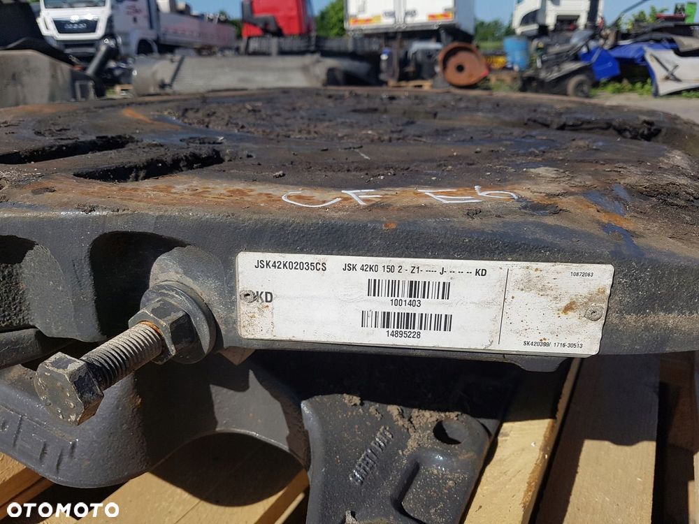 SIODŁO JOST 150mm DAF XF 106 CF EURO 6 - 4