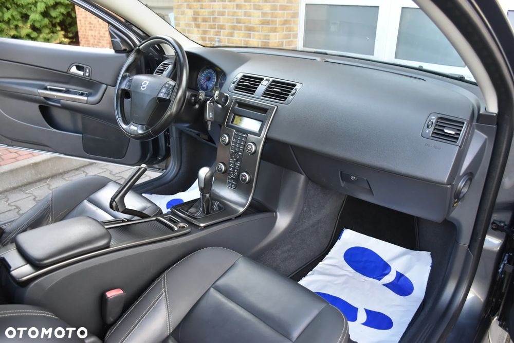 Volvo C30 D2 RDesign Edition - 10