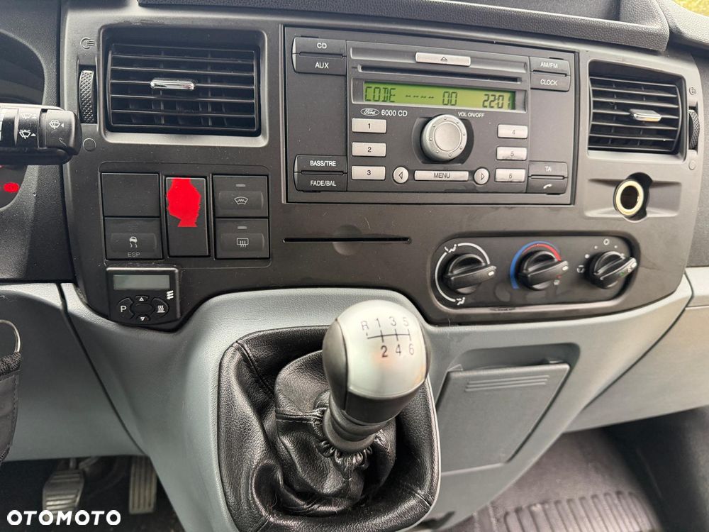Ford Transit 2.2tdci 17 osobowy - 11