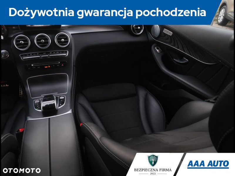 Mercedes-Benz GLC - 9