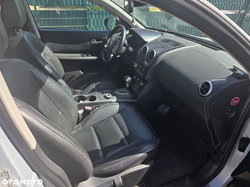 Nissan Qashqai 2.0 dCi 4 x 4 DPF tekna - 10