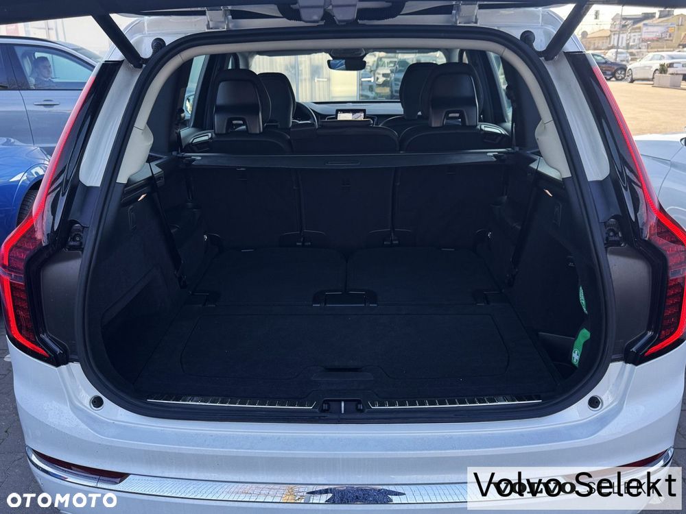 Volvo XC 90 - 34