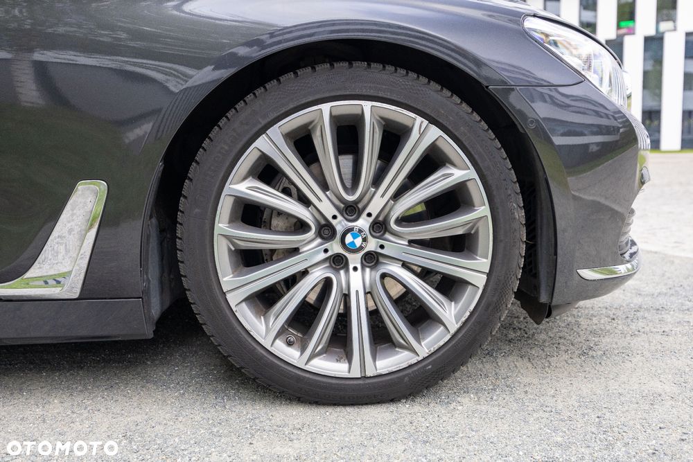 BMW Seria 7 730d xDrive - 10