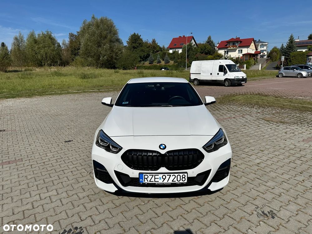 BMW Seria 2 220i M Sport - 11