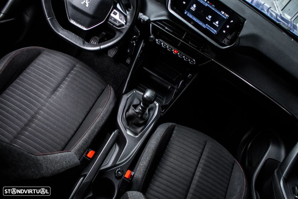 Peugeot 2008 1.2 PureTech Active - 32