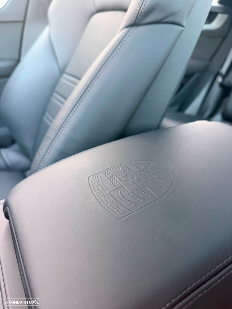 Porsche Cayenne S E-Hybrid - 41