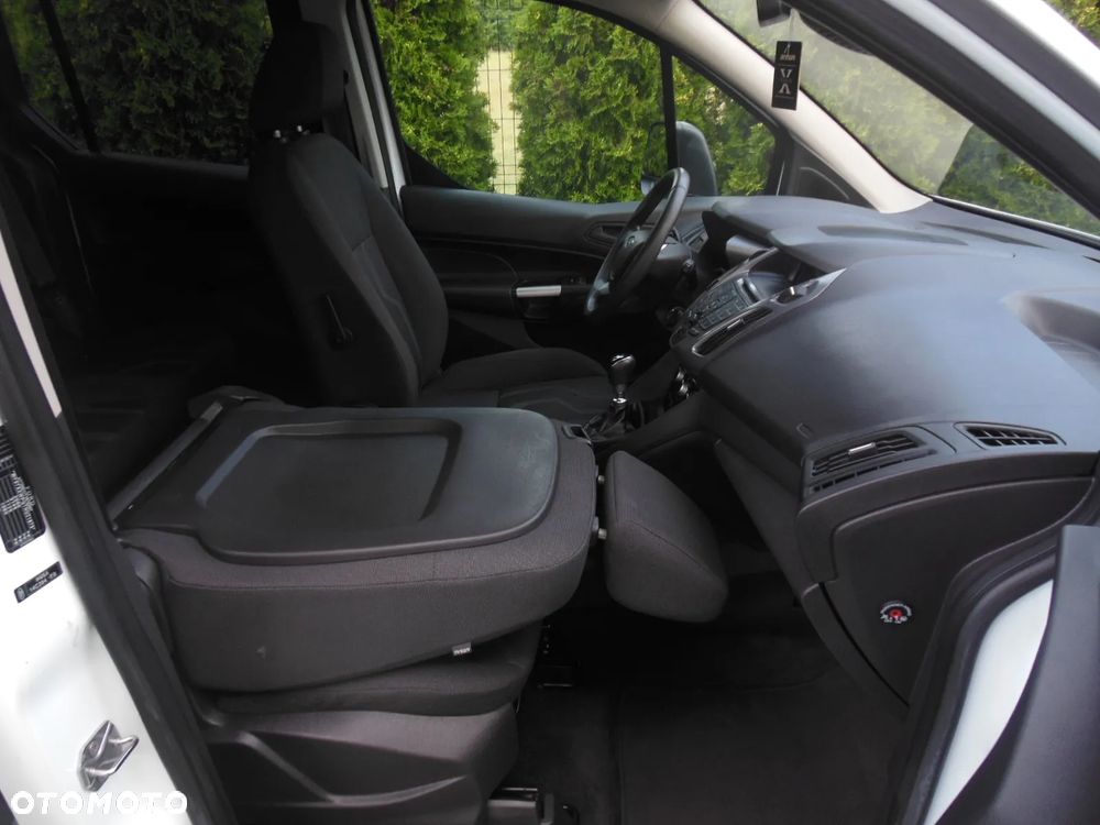 Ford Tourneo Connect 1.0 EcoBoost Start-Stop Titanium - 30