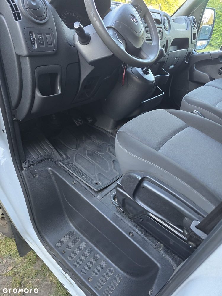 Renault Master - 10