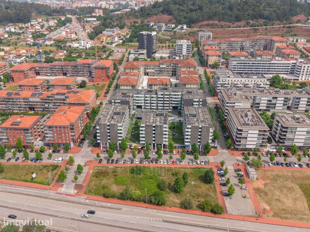 Estabelecimento comercial | Quinta da Portela, Coimbra - Grande imagem: 5/9