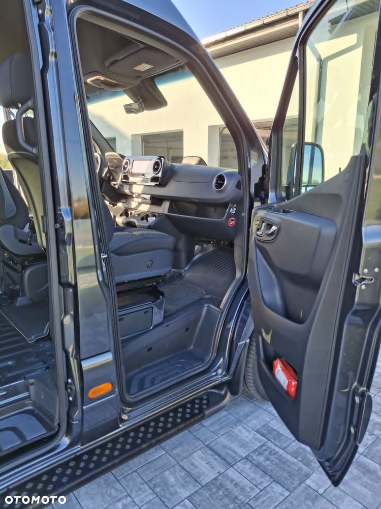 Mercedes-Benz Sprinter - 8