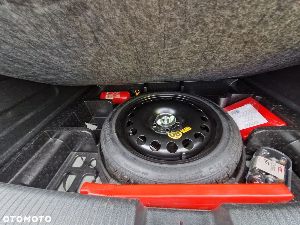 Opel Astra V 1.4 T Enjoy S&S - 20