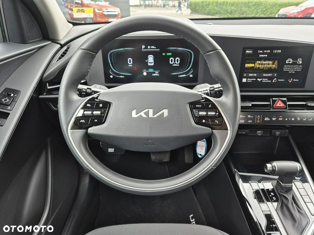 Kia Niro 1.6 GDI Hybrid M - 25